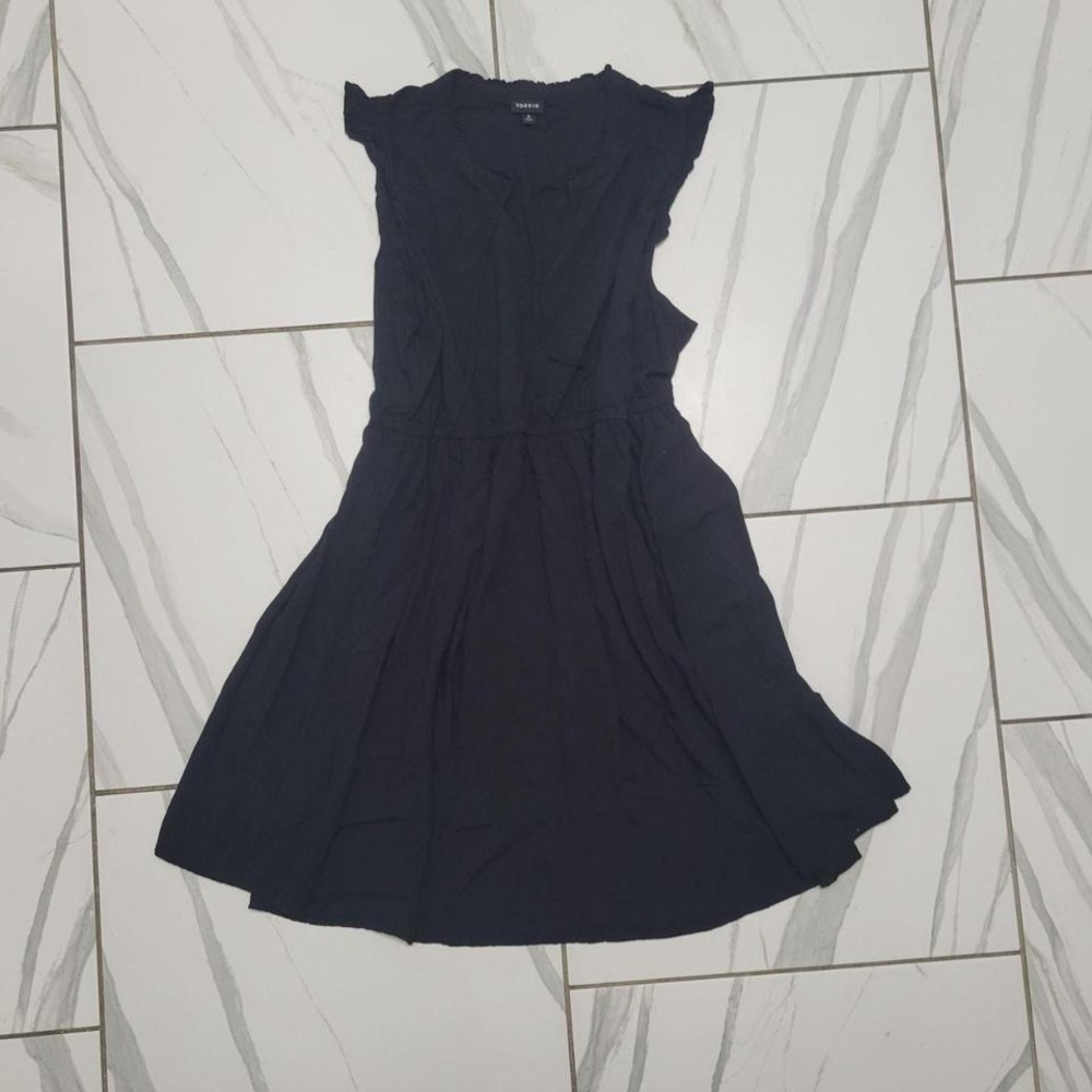 Torrid 3 XL Black midi dress